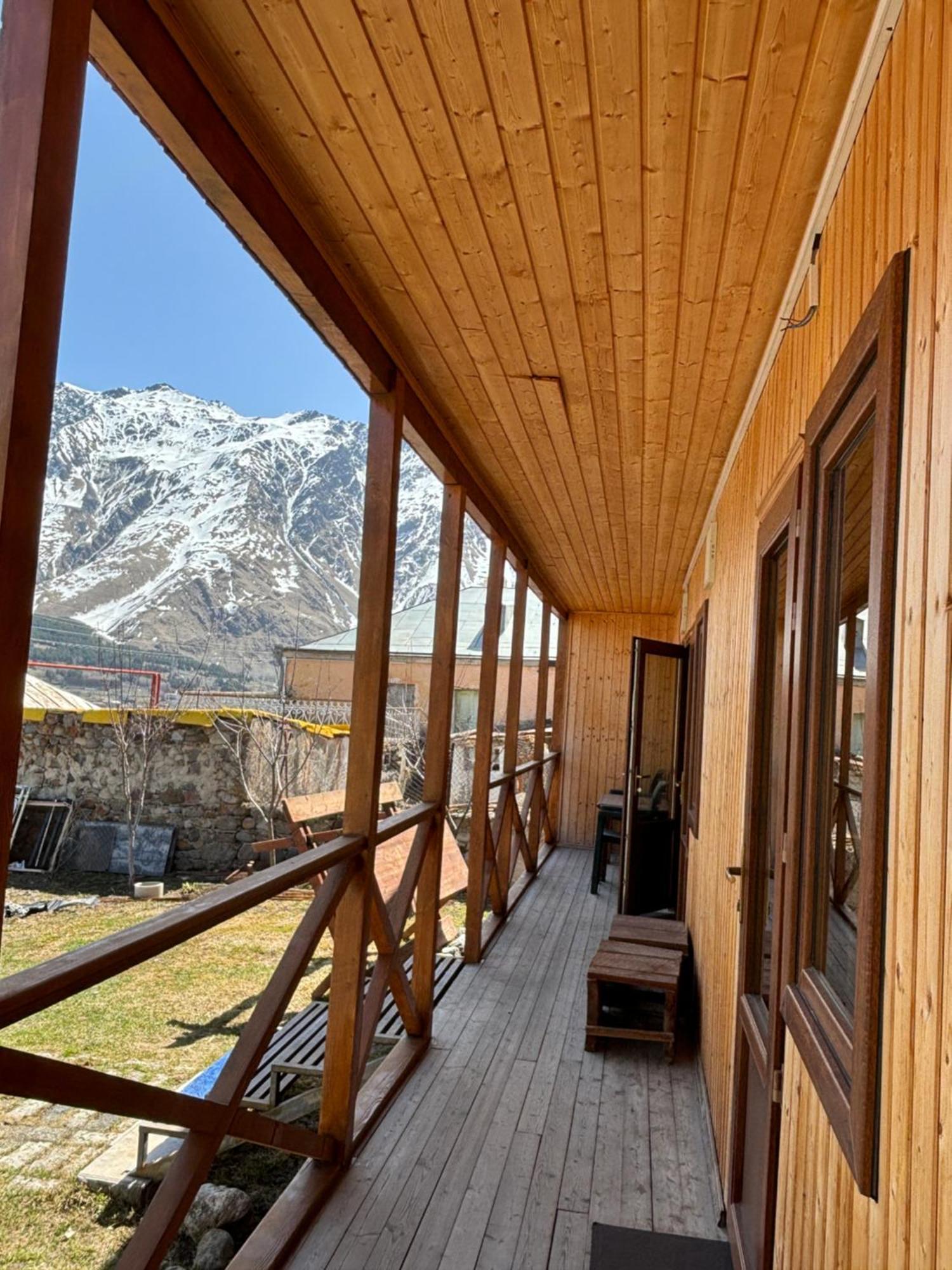 Family Hostel Nika Kazbegi Dış mekan fotoğraf